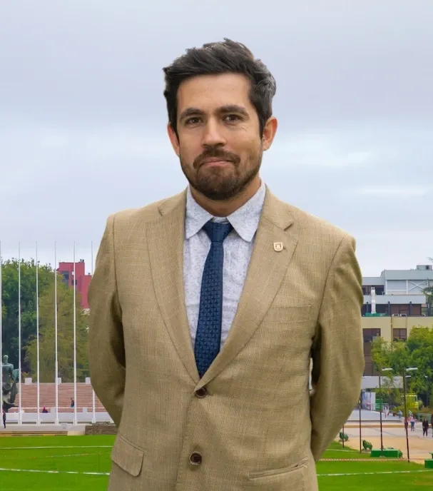 DANIEL SEBASTIÁN PAREDES ULLOA