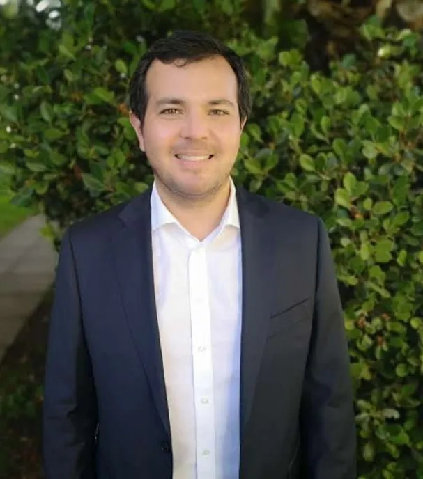 GUNTHER ANDRÉS BESSER VALENZUELA