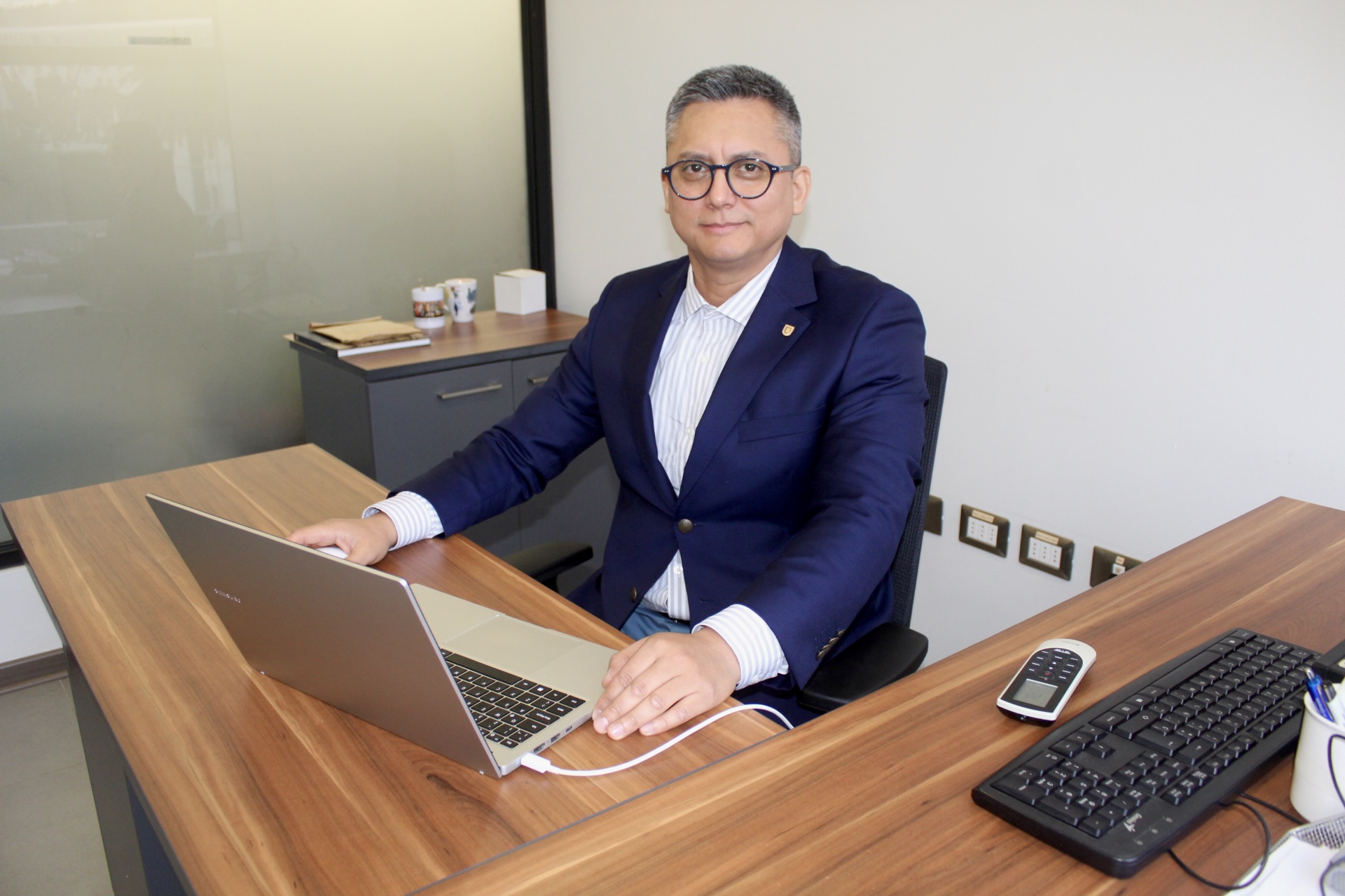 ALEXIS LEANDRO GONZÁLEZ BURBOA